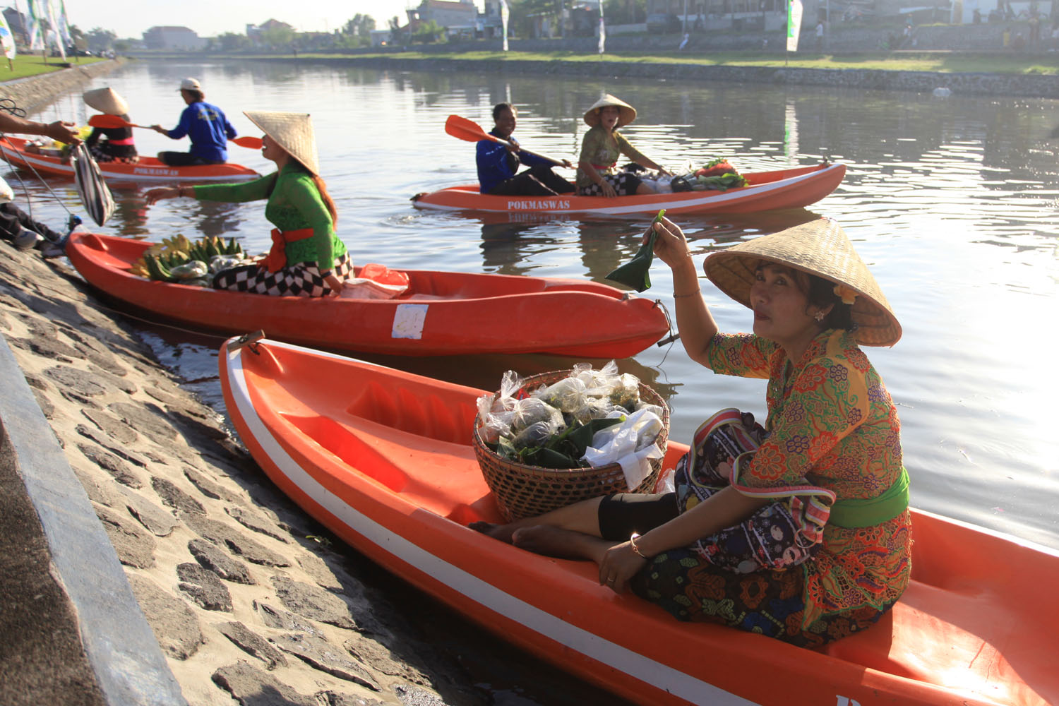 Pada Kamis (29/9) upaya kali bersih menjadikan kawasan hilir Sungai Badung di Desa Pemogan tepatnya dikawasan Jl. Taman Pancing menjadi kawasan alternatif wisata baru di Kota Denpasar.