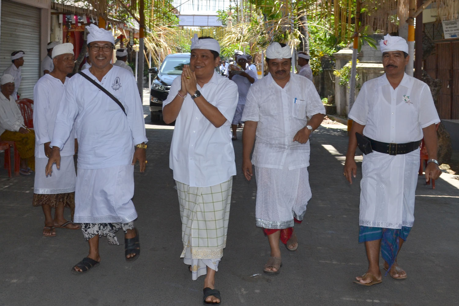 Kehadiran Walikota Denpasar IB. Rai Dharmawijaya Mantra dan Wakil Walikota Denpasar IGN Jaya Negara pada Sukra Umanis Langkir, Jumat (23/9) dalam Karya Memungkah, Ngenteg Linggih, Medudus Alit Lan Wrespati Kalpa Pura Dalem Kedatuan Kesiman.