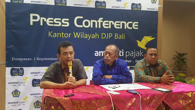 Direktur Peraturan Perpajakan I, Arif Yanuar, Kepala Kanwil DJP Bali, Nader Sitorus, Kepala Kanwil Nusa Tenggara, Suparno