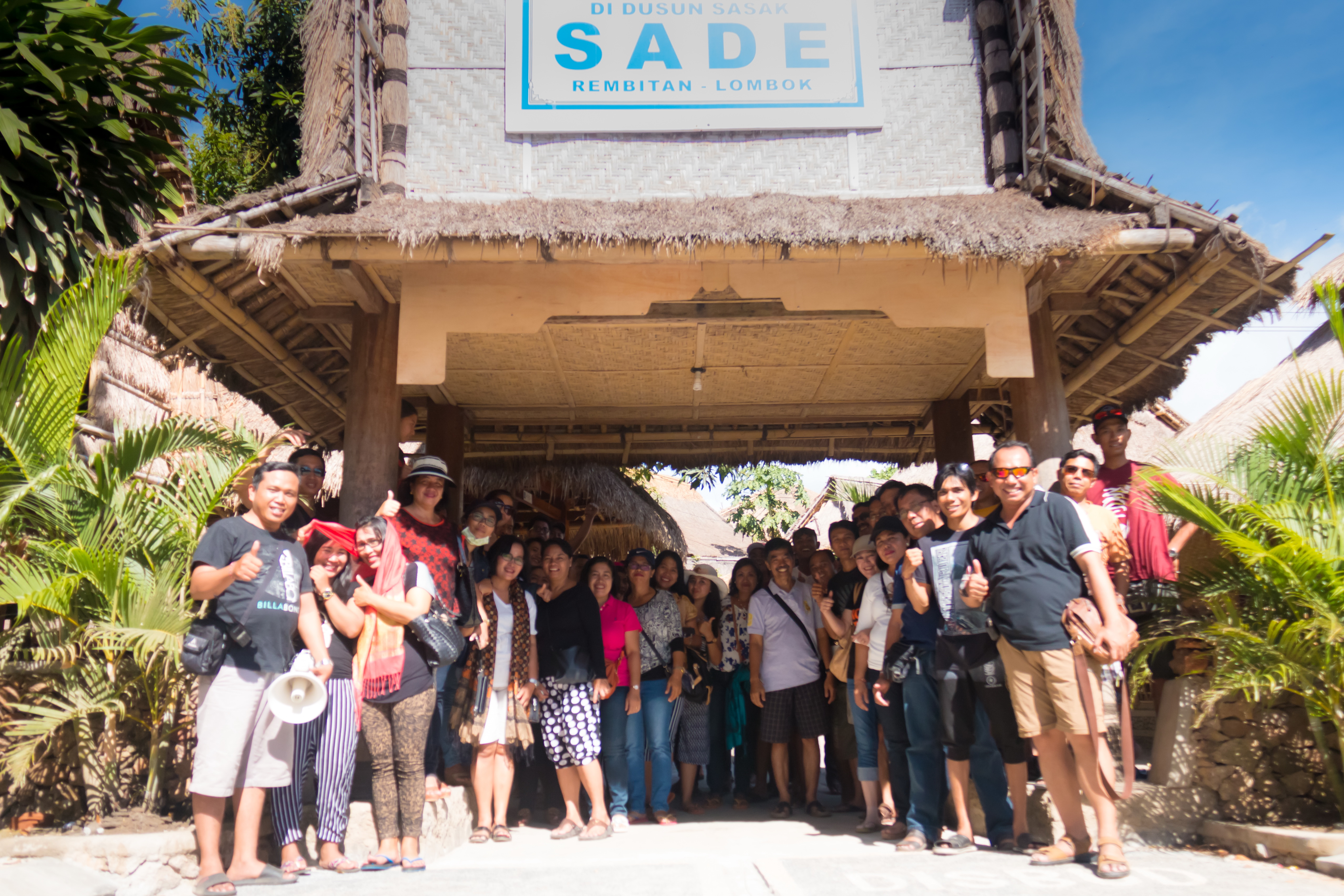 Mengunjungi Desa Wisata Sade