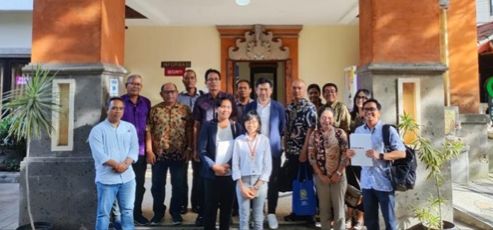 Jalin Kerja Sama, FKH Unud Terima Kunjungan dari Ogawa Livestock Holding Company Jepang