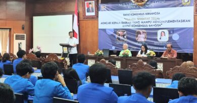 Sosialisasi “Empat Konsensus Berbangsa”, Dr. Mangku Pastika, M.M. Ajak Mahasiswa Ikut Memilih Pemimpin yang Bisa Majukan Bali