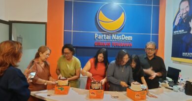 Perkuat Kekeluargaan, NasDem Denpasar Gelar Momen Kebersamaan Bersama Kader Perkuat Kekeluargaan, NasDem Denpasar Gelar Momen Kebersamaan Bersama Kader
