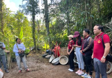 Komunitas Bambu Alam Sejahtera Gandeng PMHD Universitas Warmadewa Kolaborasi Tanam Bambu & Bersih-bersih Sampah Plastik