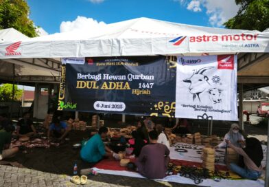 Wujudkan Semangat Berbagi, Astra Motor Bali Salurkan 300 Paket Daging Qurban di Idul Adha 1446 H