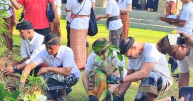 Peringati Hari Bumi: The Meru Sanur dan Bali Beach Hotel, The Heritage Collection Tanam Pohon yang Terinspirasi dari “Panca Maha Bhuta”