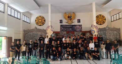 RONIN RIDERS Indonesia Chapter Bali Berbagi Kasih di Panti Asuhan Dana Punia di Banyuning Singaraja