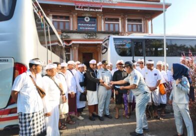 MDA Bali dan Jasa Raharja Fasilitasi Tangkil Gratis ke Pura Besakih