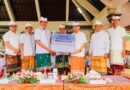 Bupati Adi Arnawa Hadiri Melaspas Pura Dalem Gede Abianbase, Serahkan Bantuan Kebencanaan Rp 460 Juta