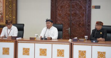 PLN Bali Gelar FGD: Perkuat Literasi Keselamatan Listrik untuk Dukung Perayaan Galungan dan Kuningan yang Aman PLN Bali Gelar FGD: Perkuat Literasi Keselamatan Listrik untuk Dukung Perayaan Galungan dan Kuningan yang Aman
