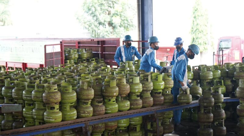 Pertamina Patra Niaga Tambah 258 Ribu Tabung LPG 3 Kg di Bali, Dukung Aktivitas Masyarakat Selama Perayaan Galungan dan Kuningan Pertamina Patra Niaga Tambah 258 Ribu Tabung LPG 3 Kg di Bali, Dukung Aktivitas Masyarakat Selama Perayaan Galungan dan Kuningan