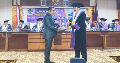I Gede Pawana Raih Doktor ‘Sinergi Desa Adat dan Desa Dinas dalam Penerapan Teknologi Informasi Berbasis Tri Hita Karana’ I Gede Pawana Raih Doktor ‘Sinergi Desa Adat dan Desa Dinas dalam Penerapan Teknologi Informasi Berbasis Tri Hita Karana’