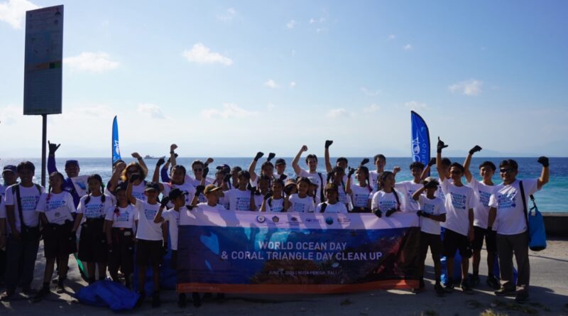 Konsulat Jenderal Australia di Bali Mendukung Kegiatan Pembersihan Pantai dan Edukasi Pengelolaan Sampah di Nusa Penida Konsulat Jenderal Australia di Bali Mendukung Kegiatan Pembersihan Pantai dan Edukasi Pengelolaan Sampah di Nusa Penida