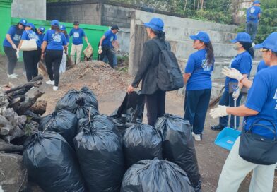Rangkaian HUT ke-25 Partai Demokrat, DPC Partai Demokrat Badung Gelar Bersih-bersih Lingkungan dan Penghijauan di Lapangan Umum Abianbase Rangkaian HUT ke-25 Partai Demokrat, DPC Partai Demokrat Badung Gelar Bersih-bersih Lingkungan dan Penghijauan di Lapangan Umum Abianbase
