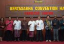Gubernur Koster Ajak Mahasiswa Pascasarjana FH Unud Perkuat Keilmuan Hadapi Persaingan Global Gubernur Koster Ajak Mahasiswa Pascasarjana FH Unud Perkuat Keilmuan Hadapi Persaingan Global