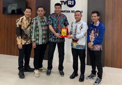 KPID Kalteng Perkuat Sinergi dengan TVRI Kalsel, Dorong Penyiaran Sehat dan Penguatan Konten Lokal KPID Kalteng Perkuat Sinergi dengan TVRI Kalsel, Dorong Penyiaran Sehat dan Penguatan Konten Lokal