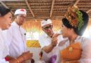 345 Warga Ikuti Upacara Potong Gigi di Pantai Padang Galak Denpasar 345 Warga Ikuti Upacara Potong Gigi di Pantai Padang Galak Denpasar
