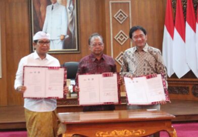 Pemprov Bali, Pemkab Badung dan PT KAI Teken Kerja Sama Pengembangan Trem Listrik Bandara–Canggu Pemprov Bali, Pemkab Badung dan PT KAI Teken Kerja Sama Pengembangan Trem Listrik Bandara–Canggu