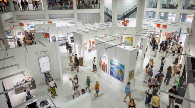 Art & Bali di Nuanu Datangkan 10.000 Pengunjung dan Tercatat Hampir 300 Karya Terjual, Perkuat Bali sebagai Pusat Kreatif Regional Art & Bali di Nuanu Datangkan 10.000 Pengunjung dan Tercatat Hampir 300 Karya Terjual, Perkuat Bali sebagai Pusat Kreatif Regional
