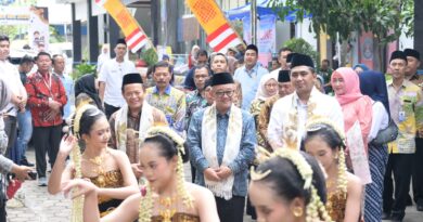Festival Tunas Bahasa Ibu di Jateng Turut Suarakan Penolakan terhadap Perundungan Festival Tunas Bahasa Ibu di Jateng Turut Suarakan Penolakan terhadap Perundungan